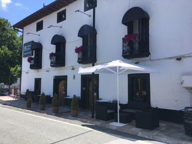 Hostal Rural Oricáin מראה חיצוני תמונה